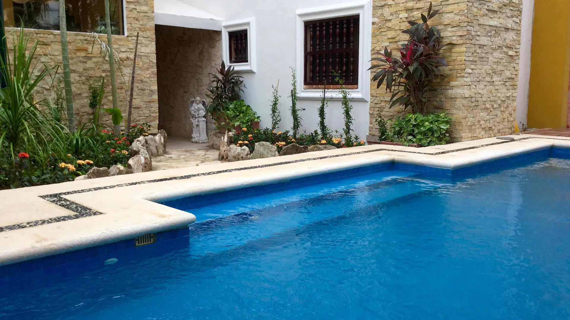 Hotel Las Golondrinas Playa del Carmen