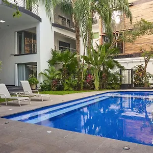 Almarea Vacation Hotel
