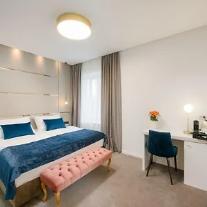 Flos Luxury Gasthuis Split